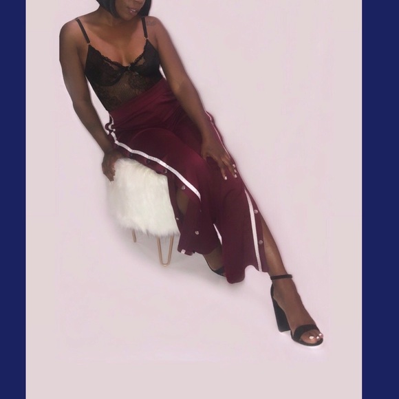 Black Lace Bodysuit - Picture 3 of 8